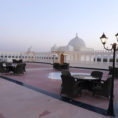 Laxmi Palace Dausa Exterior photo
